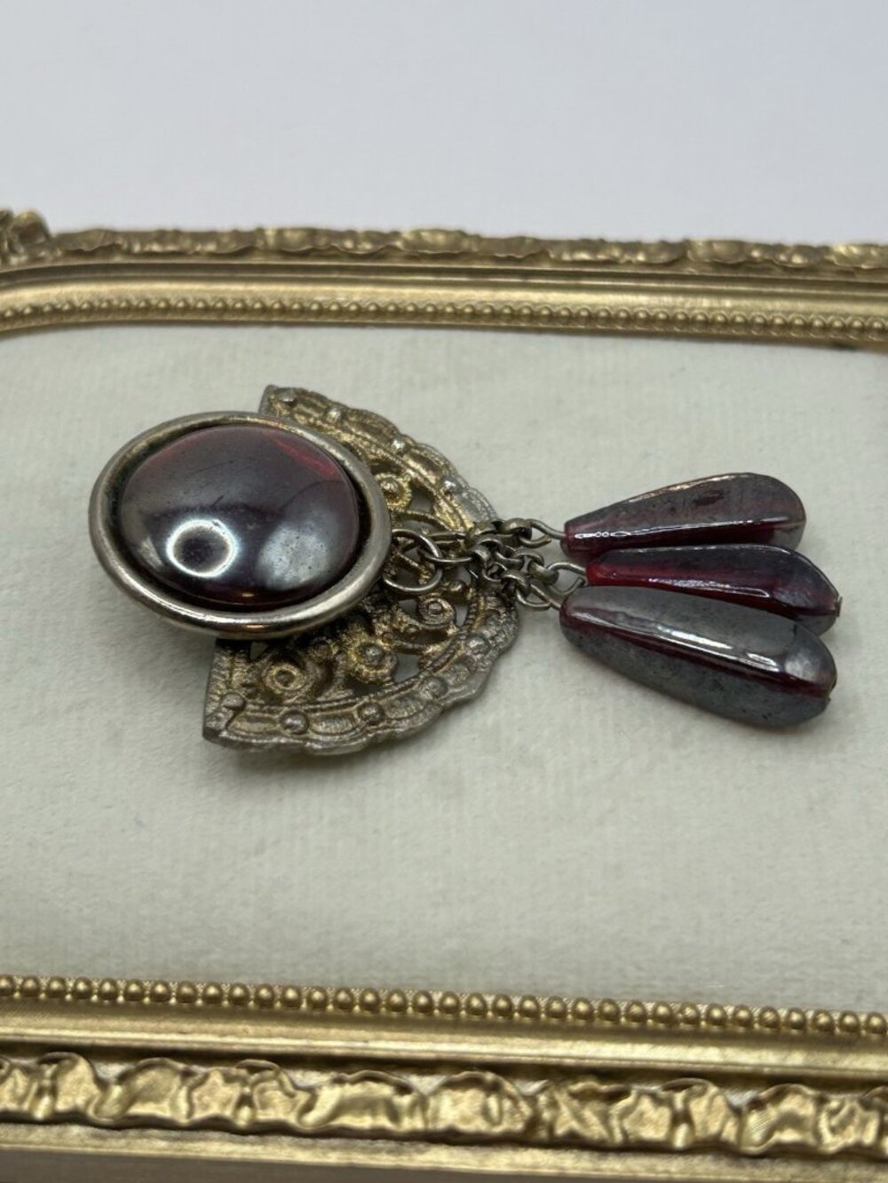 Vintage Art Deco Style Red Glass Dangle Brooch Ornate Metal Revival Jewelry MCM - Picture 5 of 10